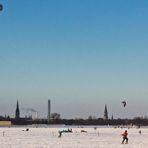 TEMPELHOFER FELD FRÜHLINGSBEGINN 2013