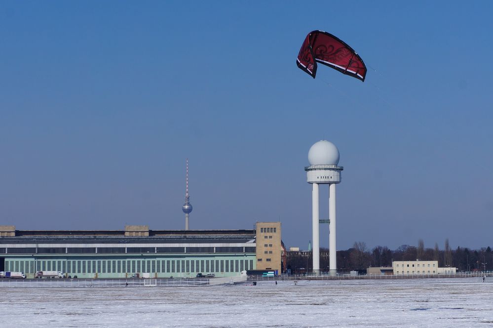 Tempelhofer Freiheit im Winter II