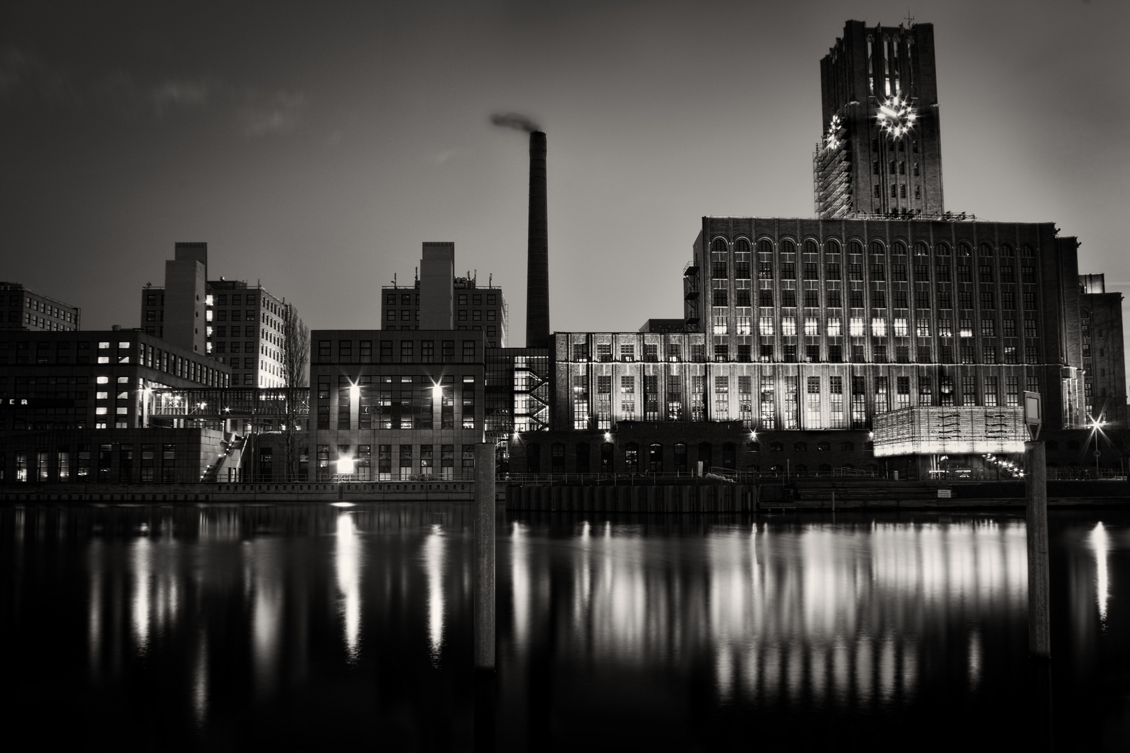 Tempelhofer Hafen