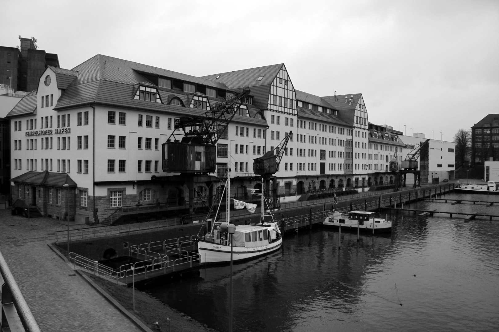 Tempelhofer Hafen