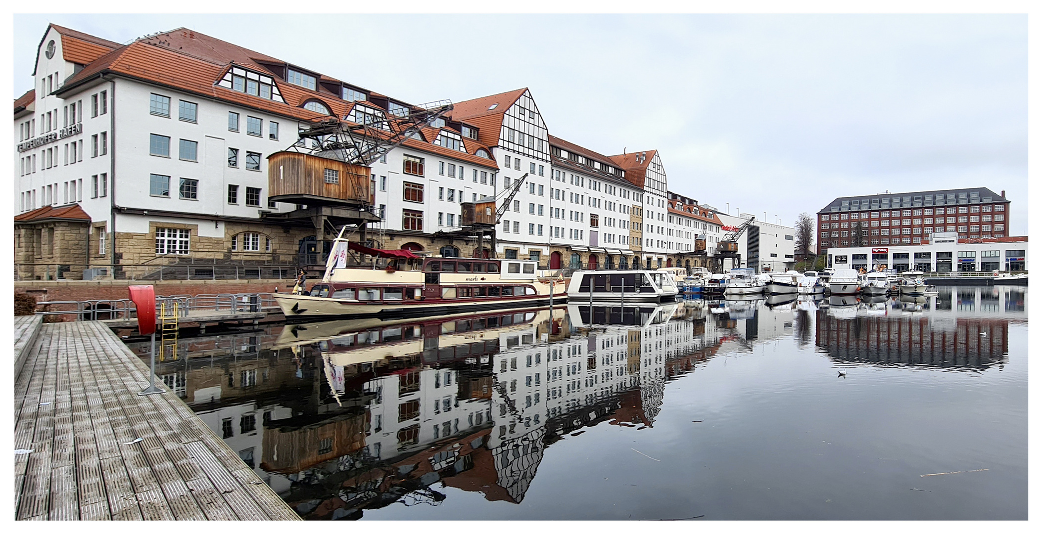 Tempelhofer Hafen (I)