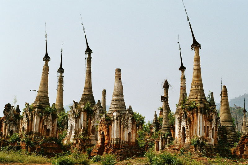 Tempelruinen am Inle Lake