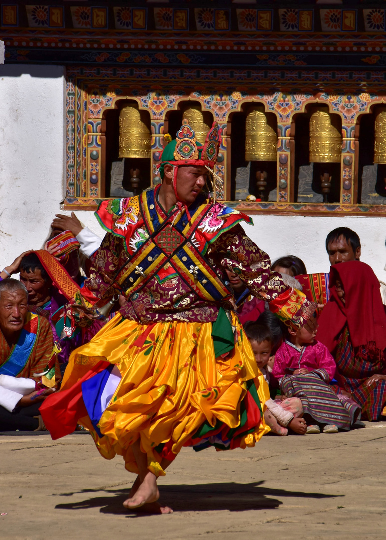 Tempeltanz in Bhutan 4