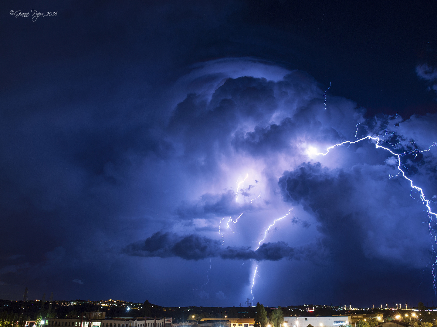 Tempesta di fulmini