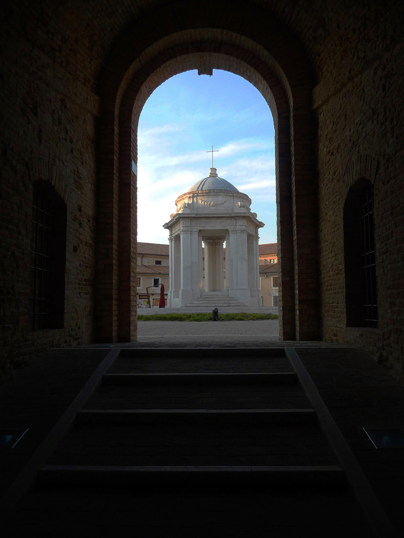 tempietto vanvitelliano