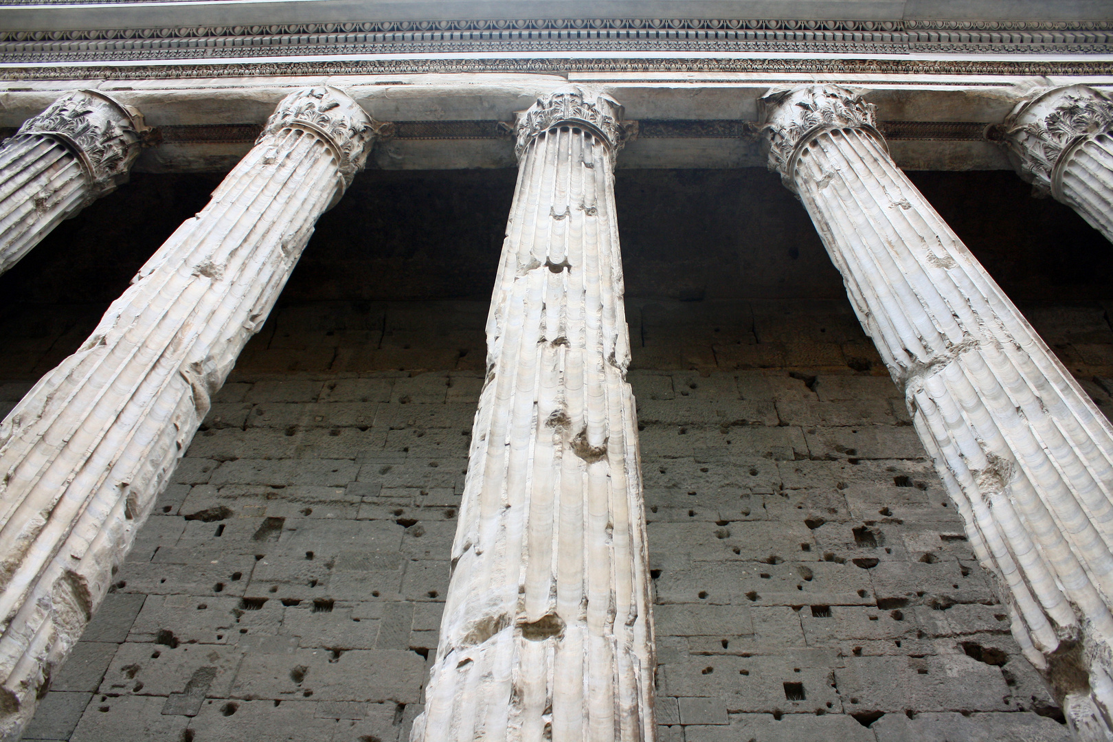 Tempio di Adriano