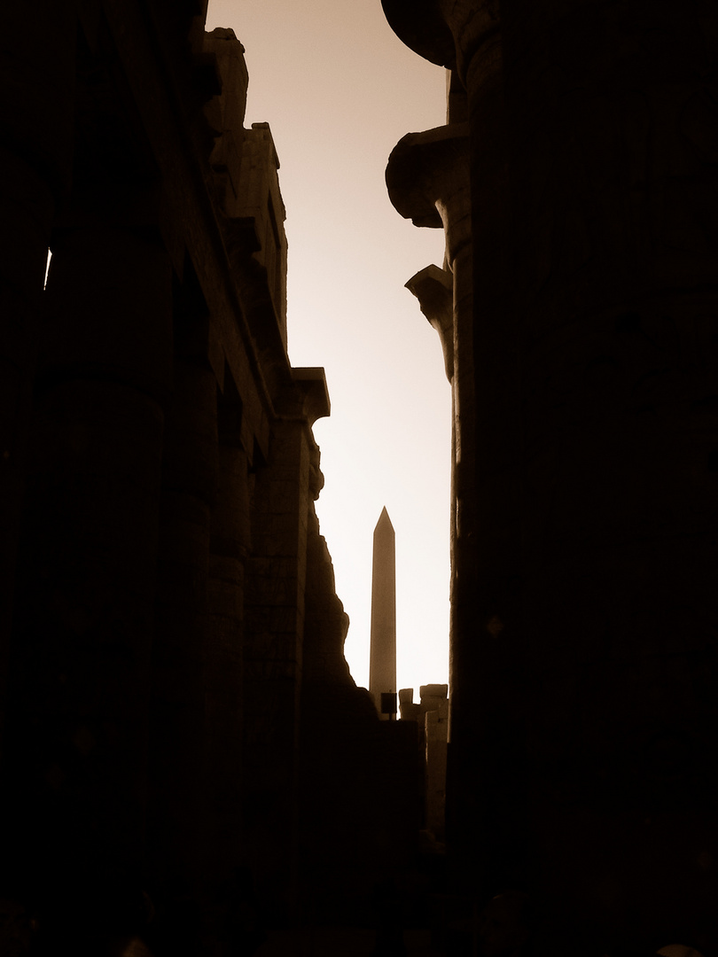 TEMPIO DI KARNAK  2007