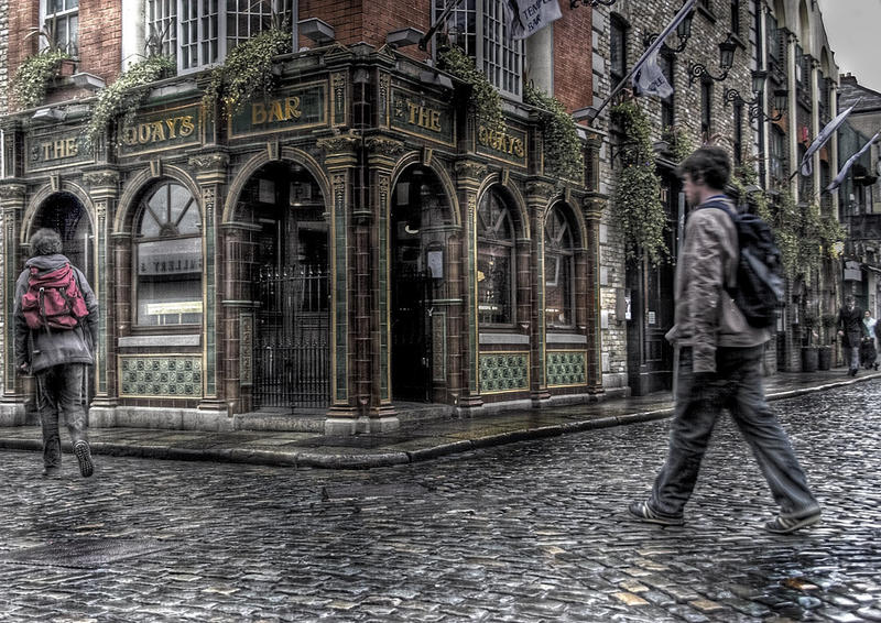 Temple bar in the rain