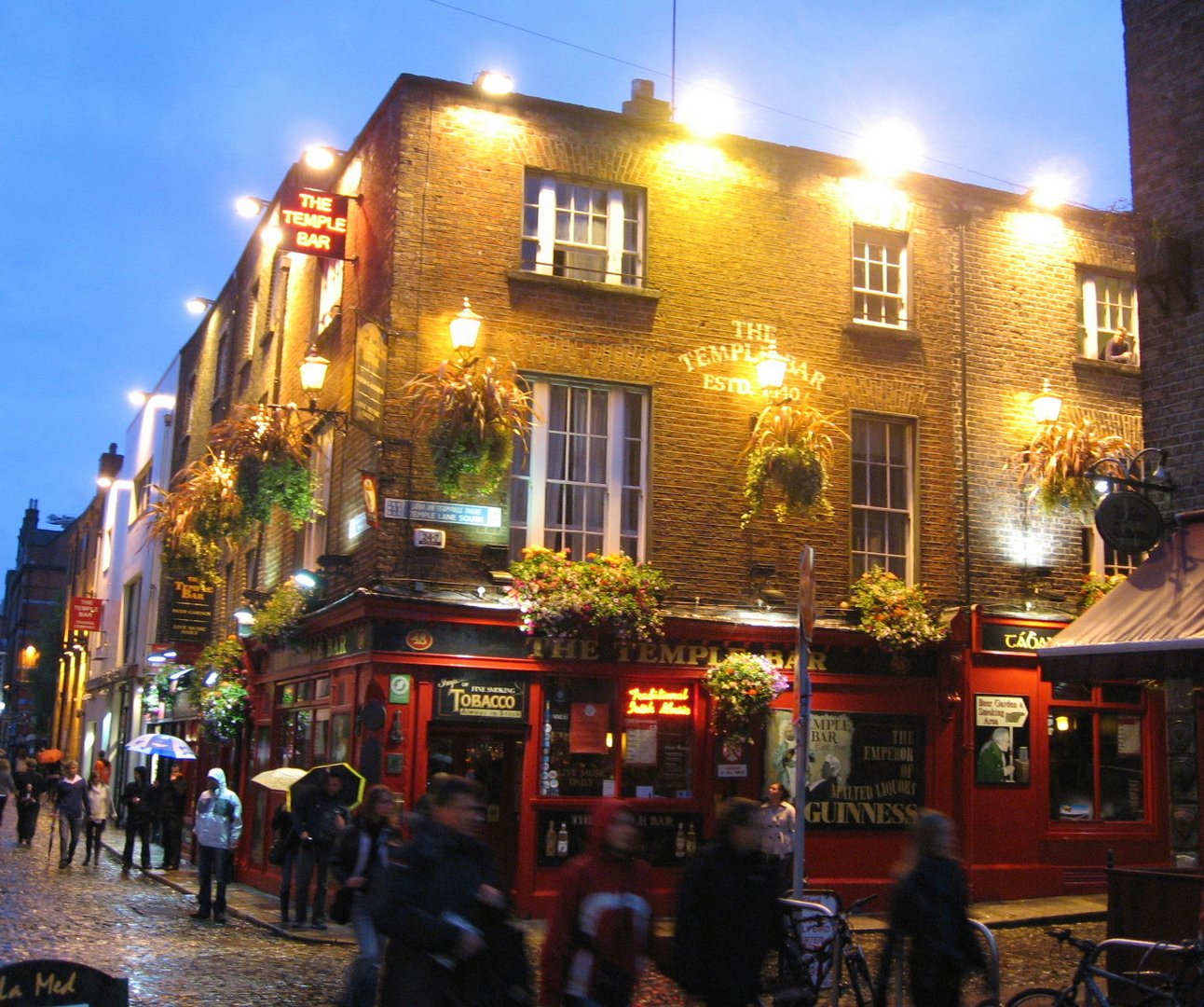 Temple Bar Pub Dublin