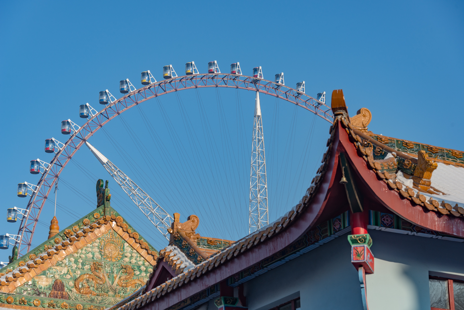 Temple-Ferris Wheel Composition