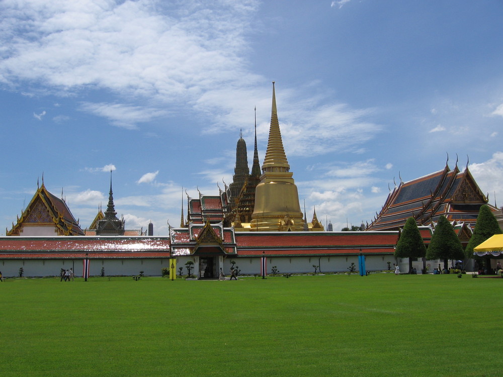 Temple next to King's Palace