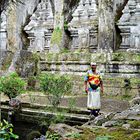 Temples balinais dans la falaise