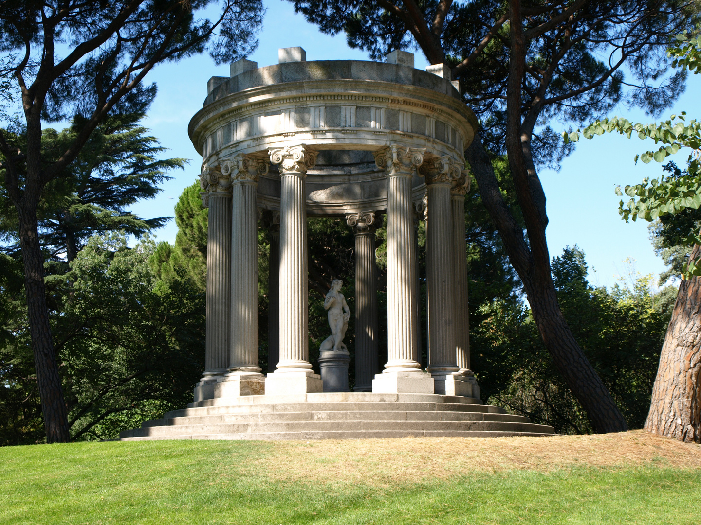 Templete de "El Capricho"