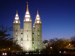 TEMPLO DE SALT LAKE CITY ARBOLES