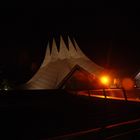 Tempodrom bei Nacht