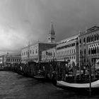 Temporale in bianco e nero a Venezia