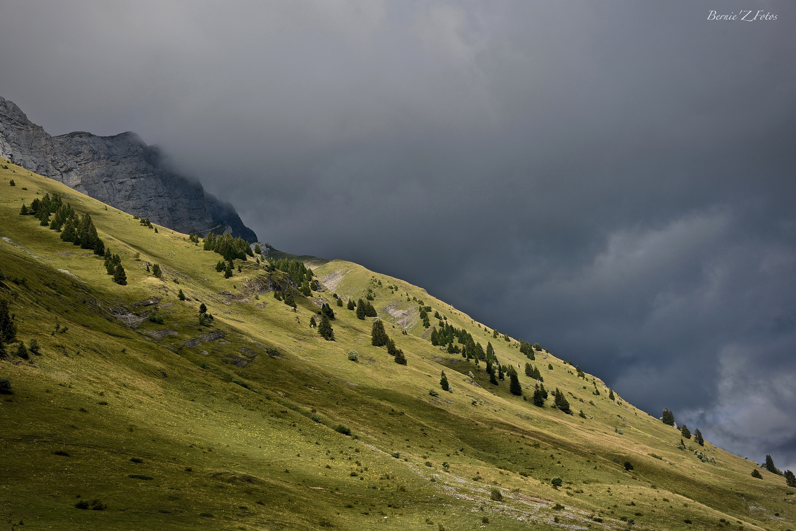 Temps menaçant aux Aravis