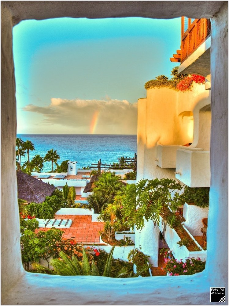 Teneriffe: Blick von einem Balkon der Hotelanlage Jardin Tropical