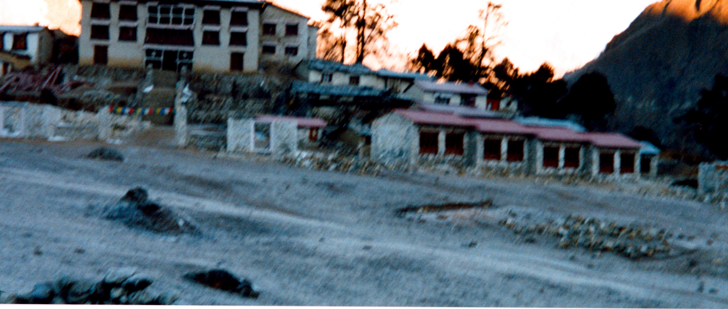 tengboche monastery 2000