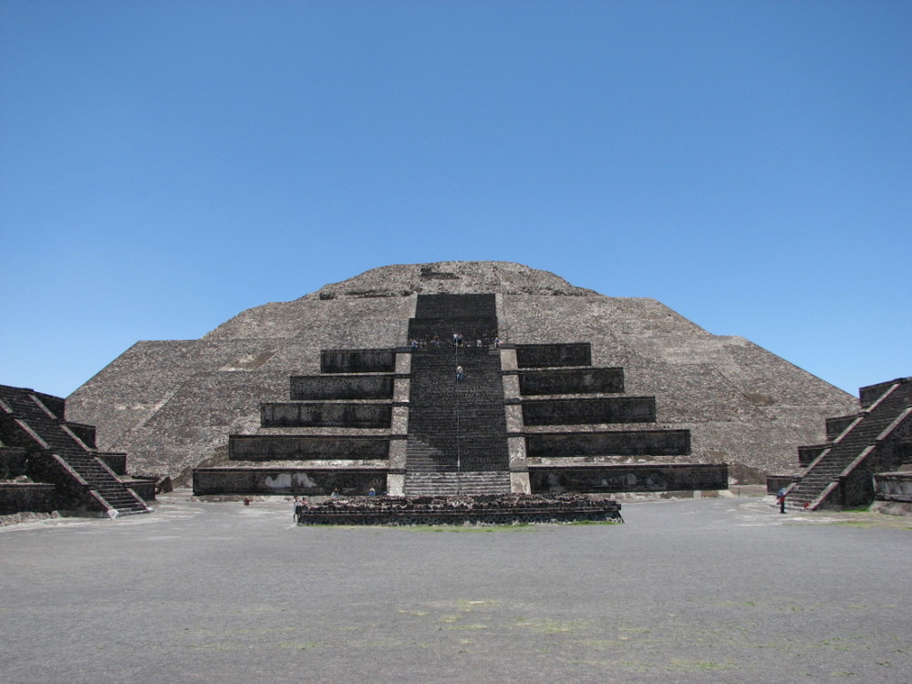 Teotihuacán - Die Mondpyramide