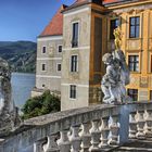 Terasse des Stifts Dürnstein mit Blick Richtung Weissenkirchen