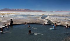 [ … Termas de Polques - Badevergnügen auf 4.400m ]