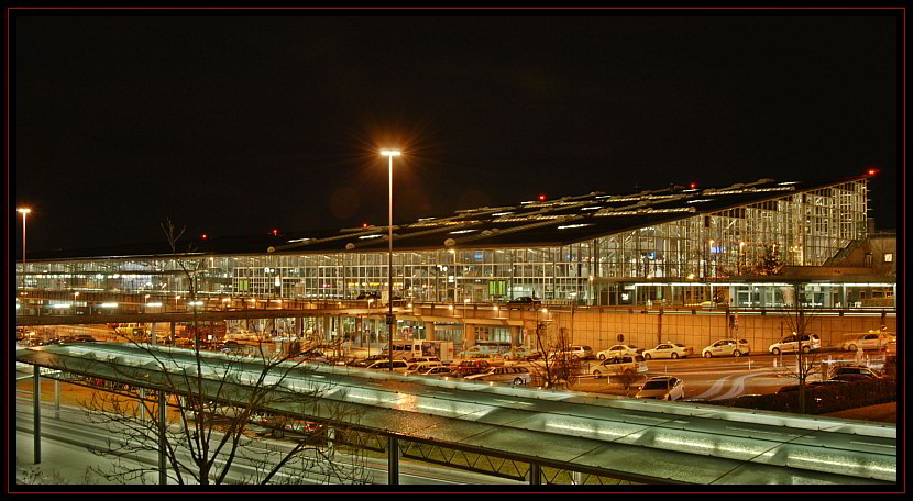 Terminalgebäude Flughafen Stuttgart