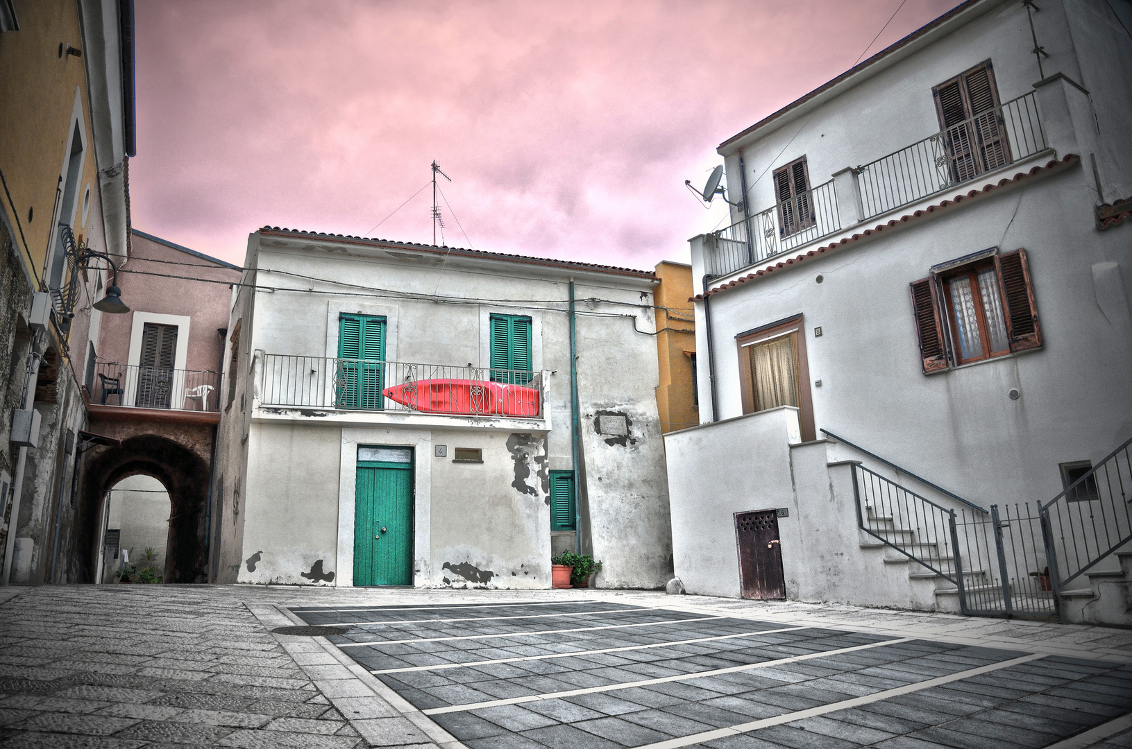 Termoli - veduta del borgo antico 2 in HDR