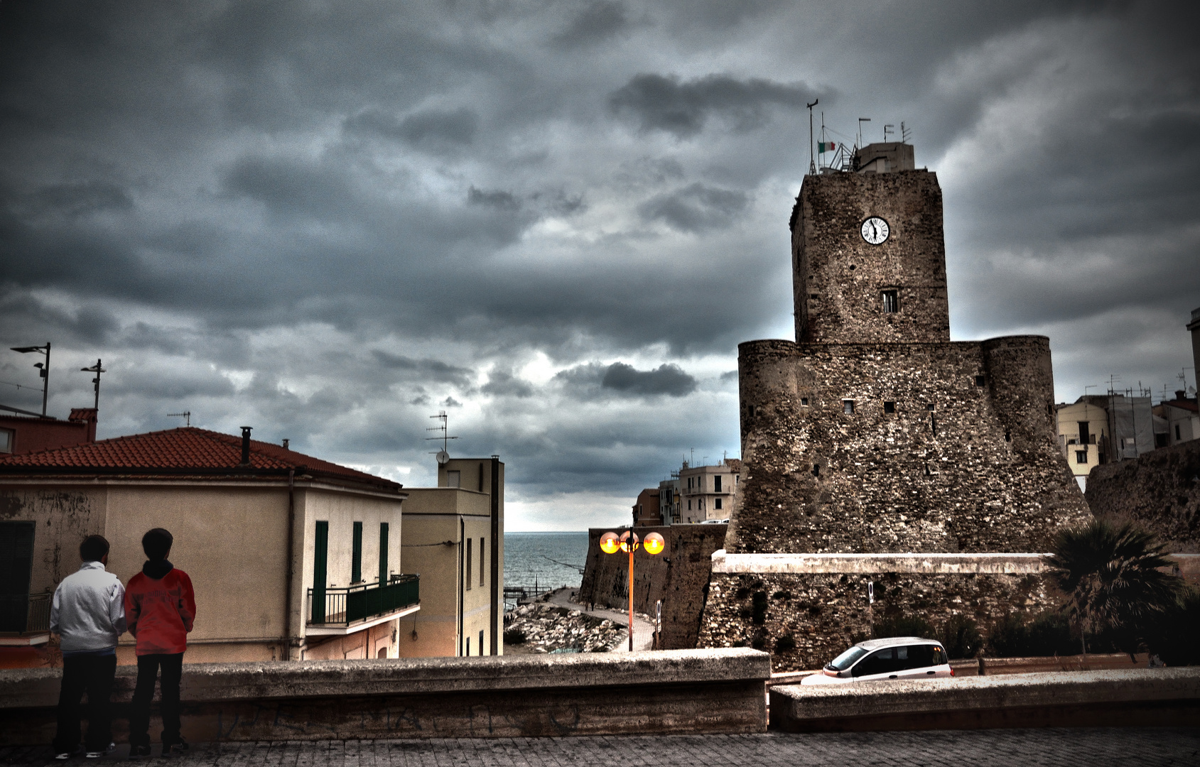 Termoli - veduta del borgo antico 3 in HDR