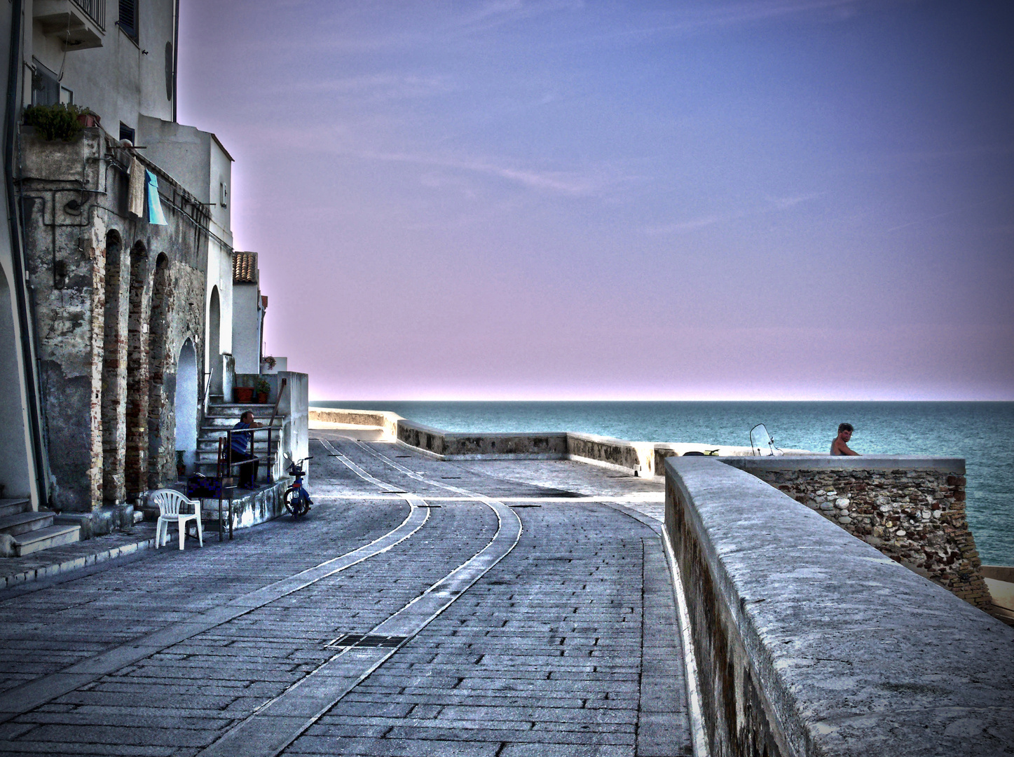 Termoli - veduta del borgo antico 4 in HDR