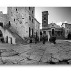 Terracina - Città Vecchia - Piazza del Municipio (Duomo)