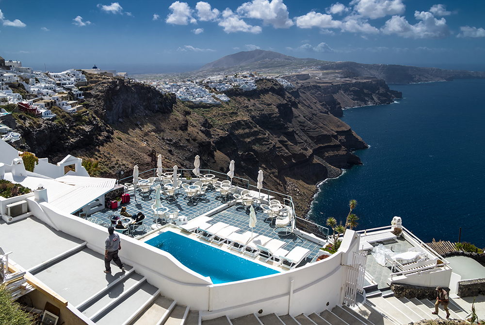 Terrasse mit Blick auf die Caldera