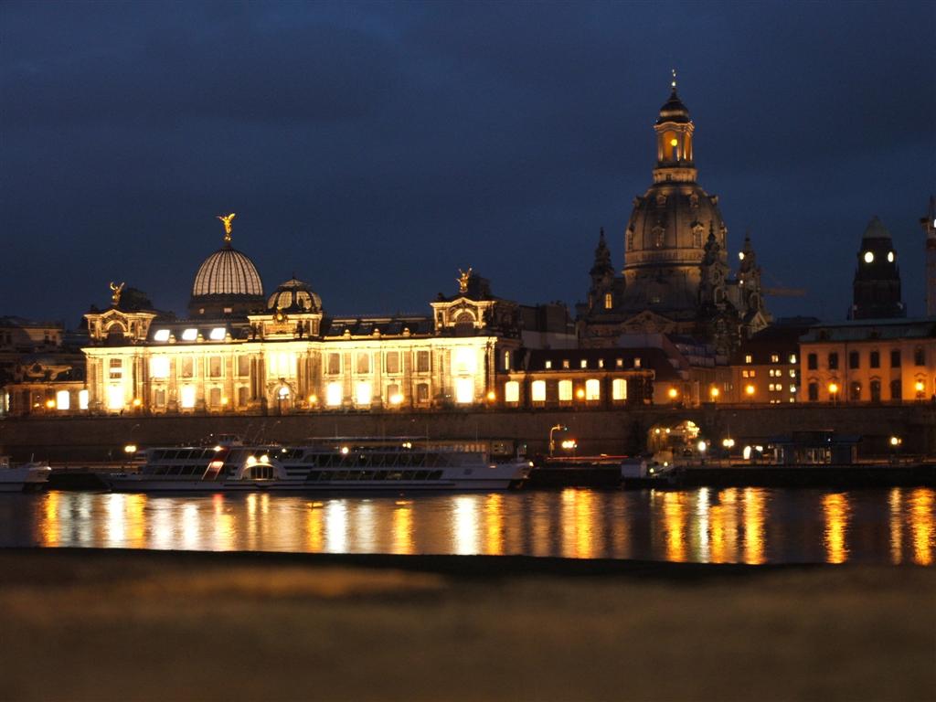 Terrassenufer in Dresden