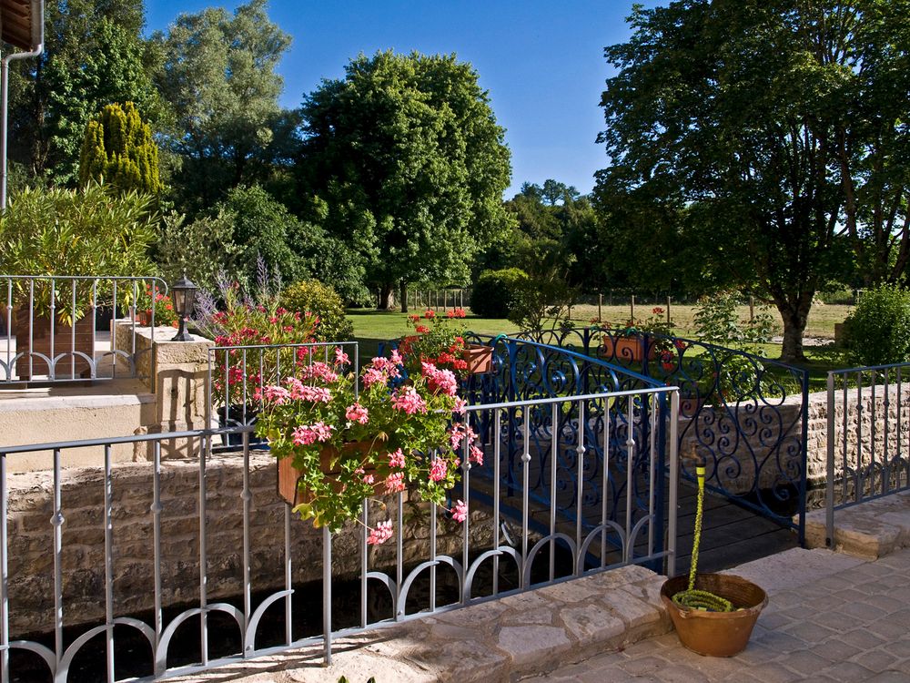 Terrasses, jardin et pâturage à Boisseguin…
