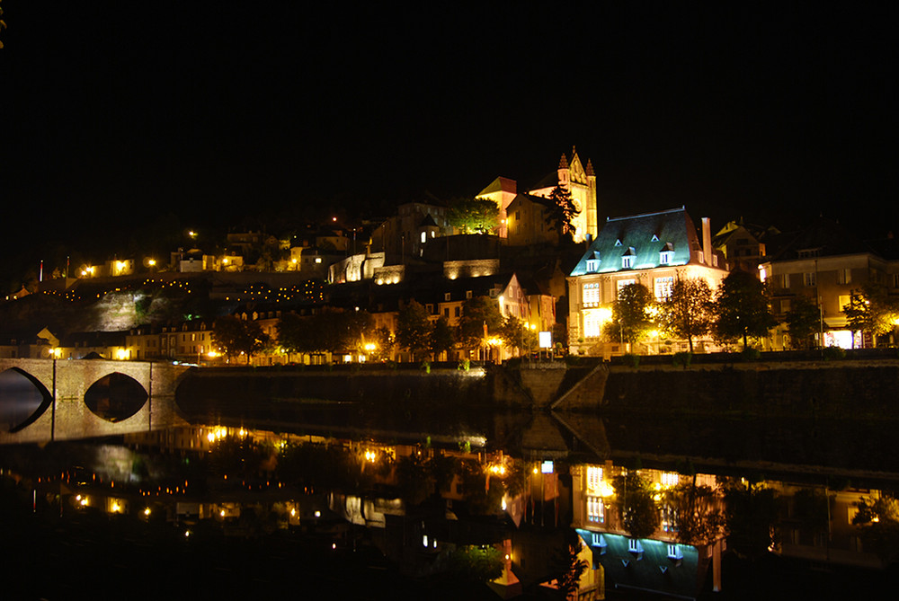 Terrasson by night (2)