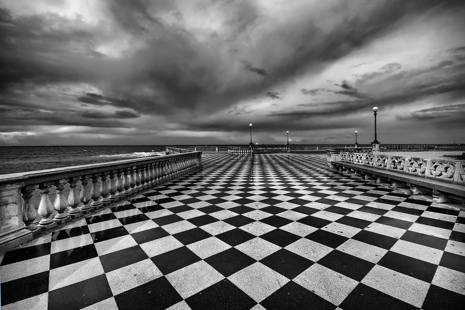 Terrazza Mascagni sotto il diluvio