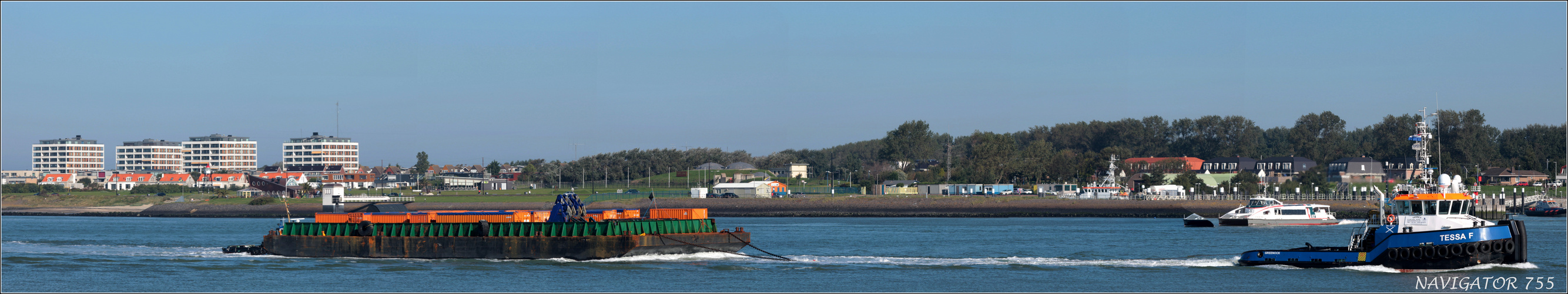 TESSA F  / Tug / Nieuwe Waterweg / Maaslouis / Rotterdam / Bitte scrollen