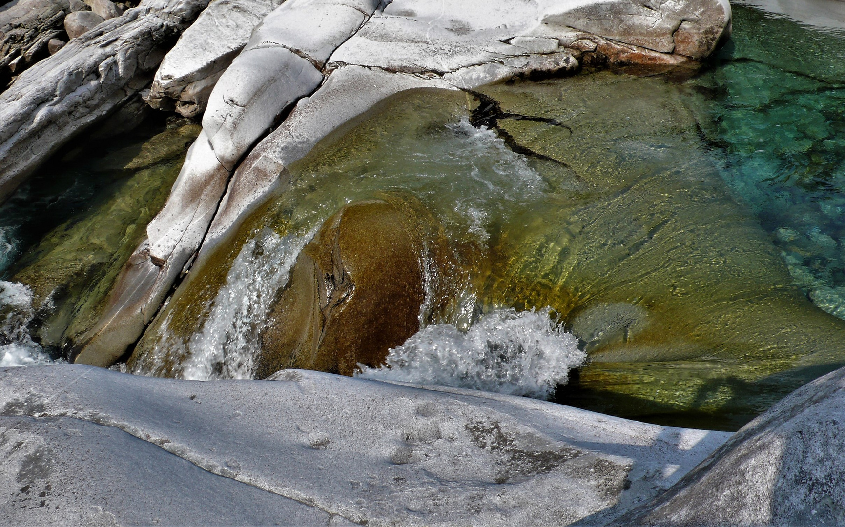 Tessin_Verzasca_September2009