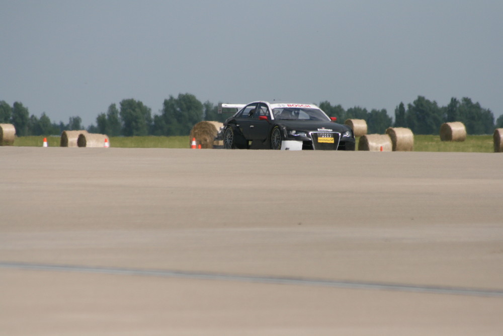 Testfahrt der DTM in Cochstedt