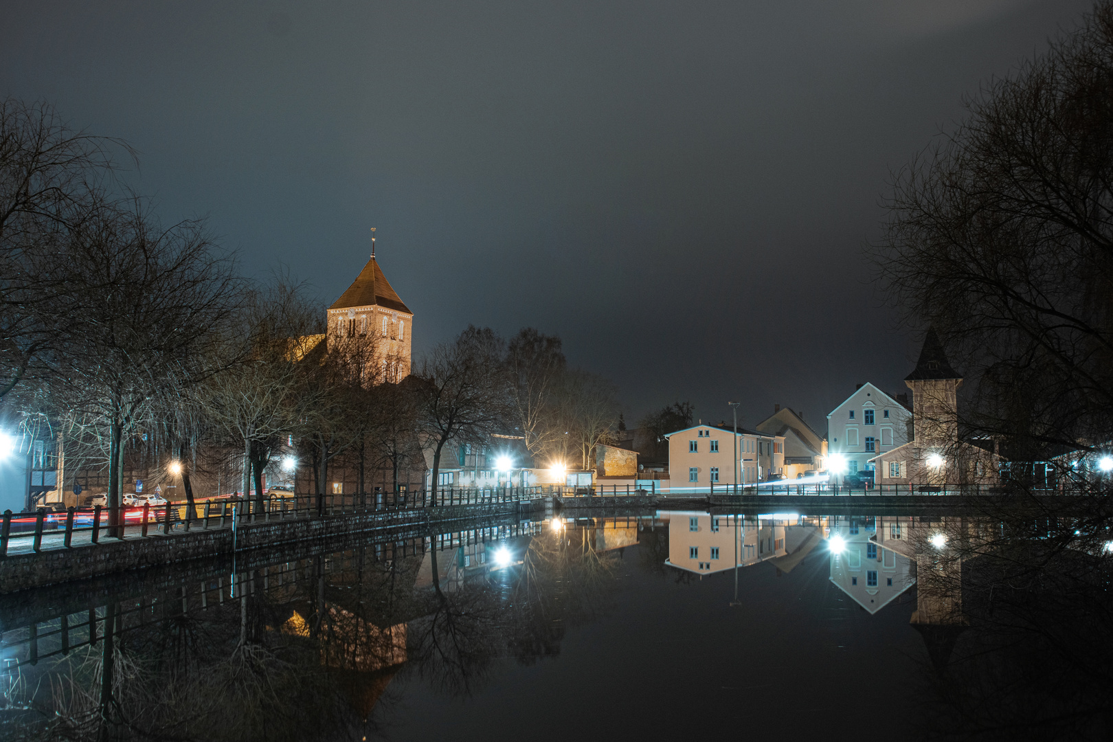 Teterow bei Nacht