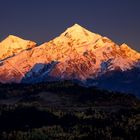 Tetnuldi-Berg ,Auf einer Höhe von 4.858 Metern.