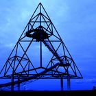 Tetraeder auf der Halde der ehemaligen Zeche Prosper