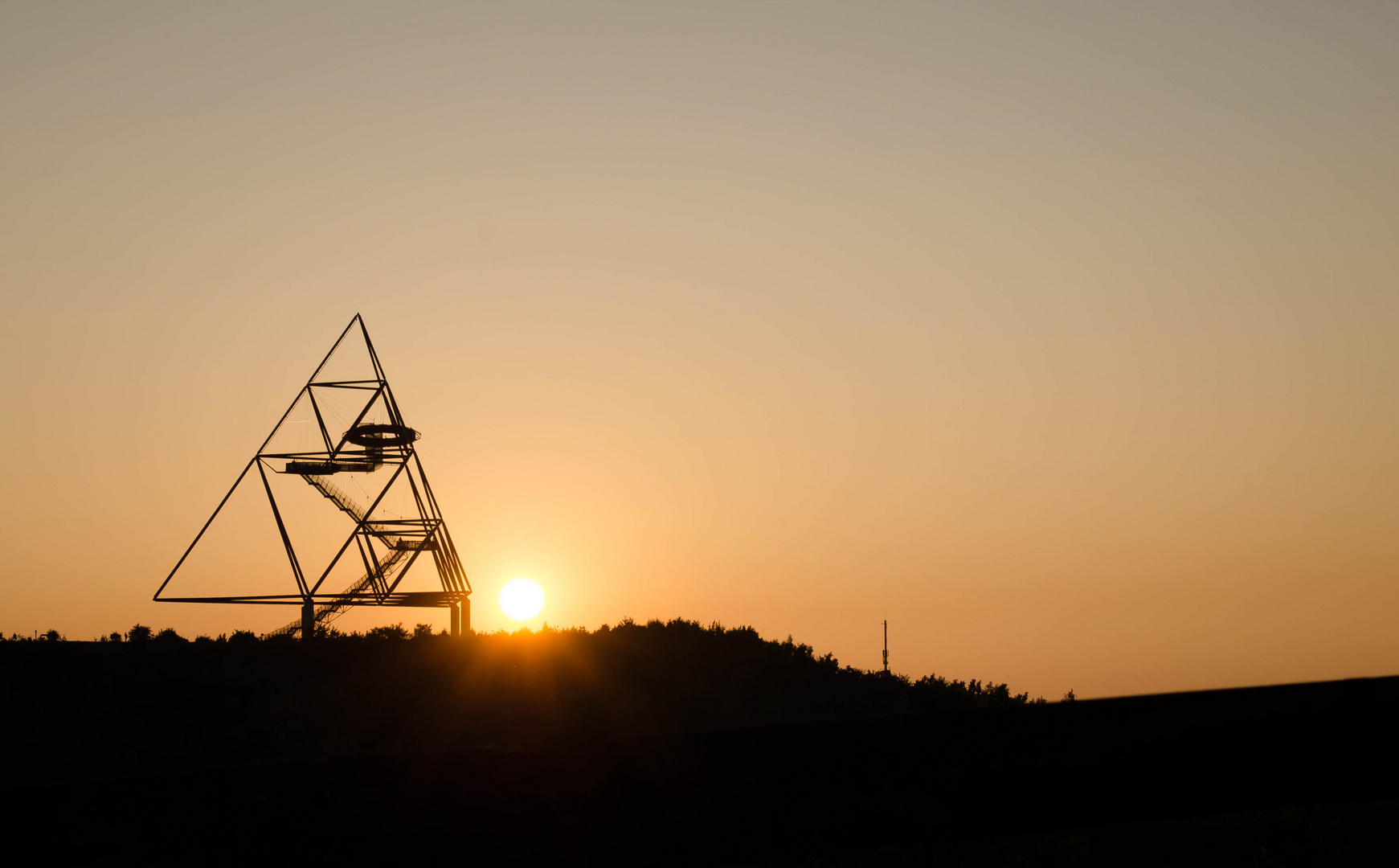 Tetraeder bei Sonnenuntergang