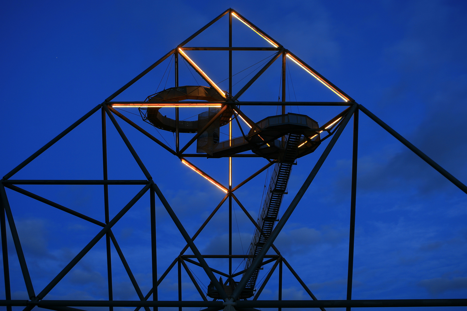 Tetraeder II