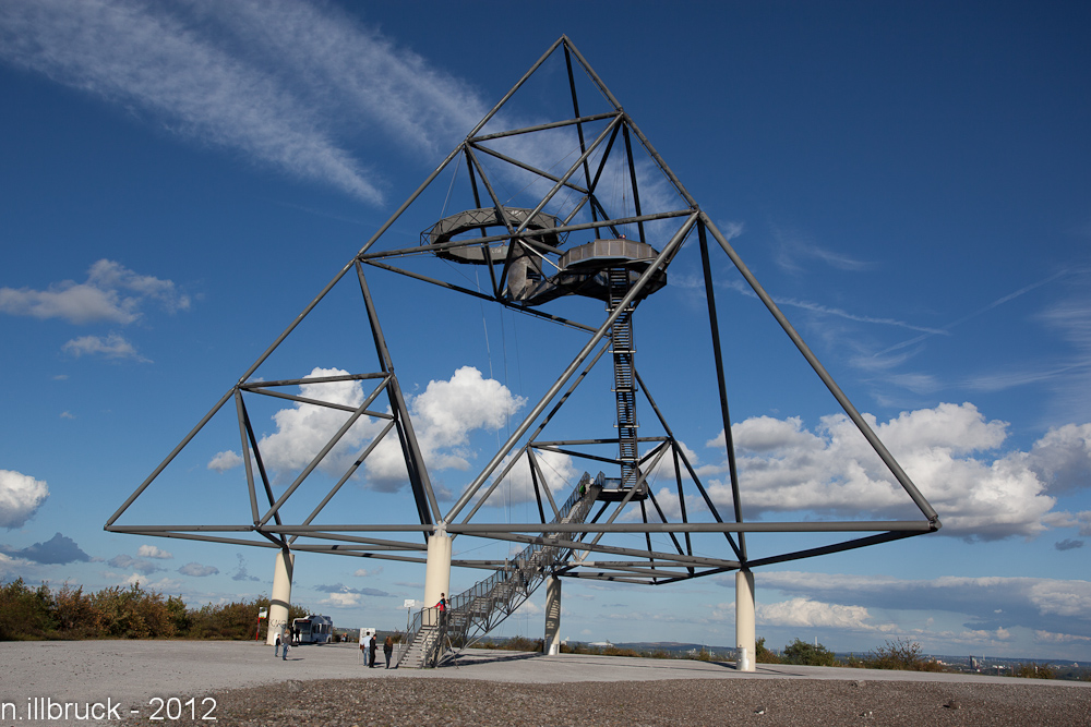 Tetraeder Landmarke in Bottrop