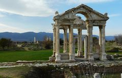 Tetrapylon in Aphrodisias