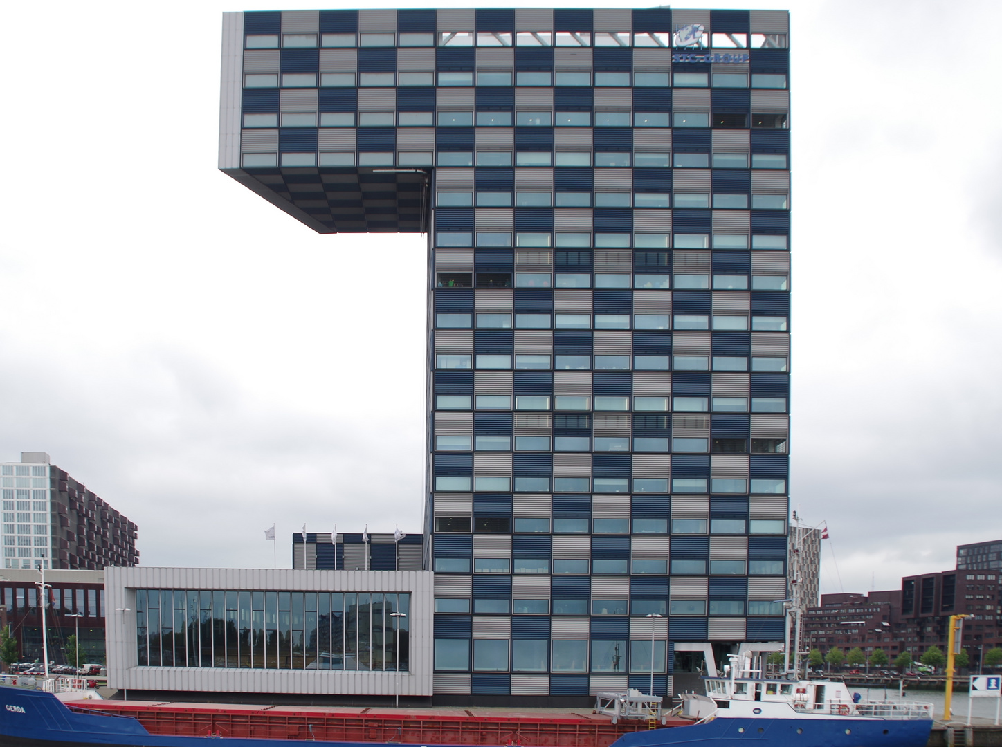 Tetris-Architektur in Rotterdam [2]