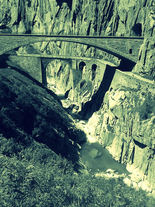 Teufelsbrücke Foto & Bild | natur, landschaften, youth Bilder auf