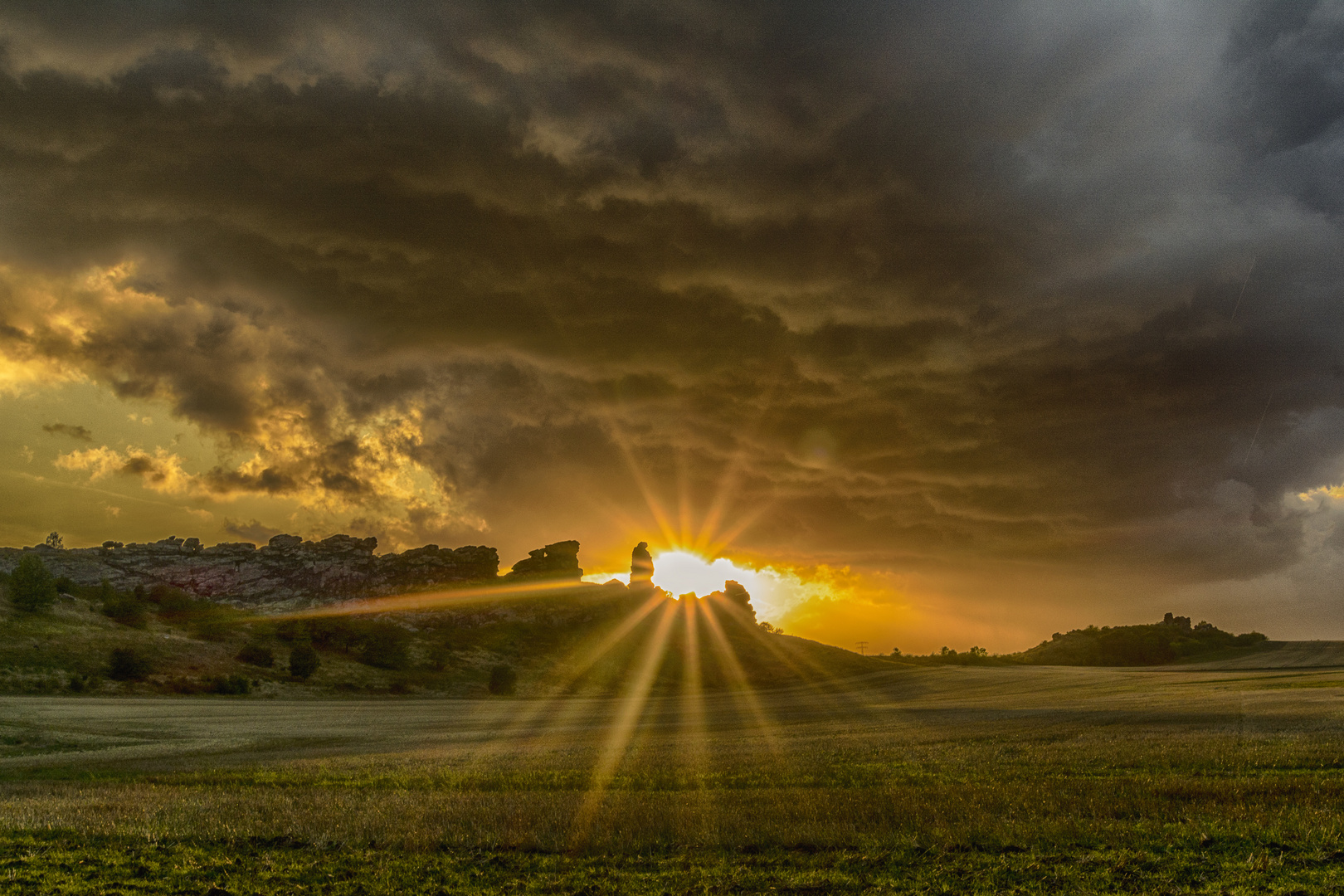 Teufelsmauer  bei Sonnenuntergang