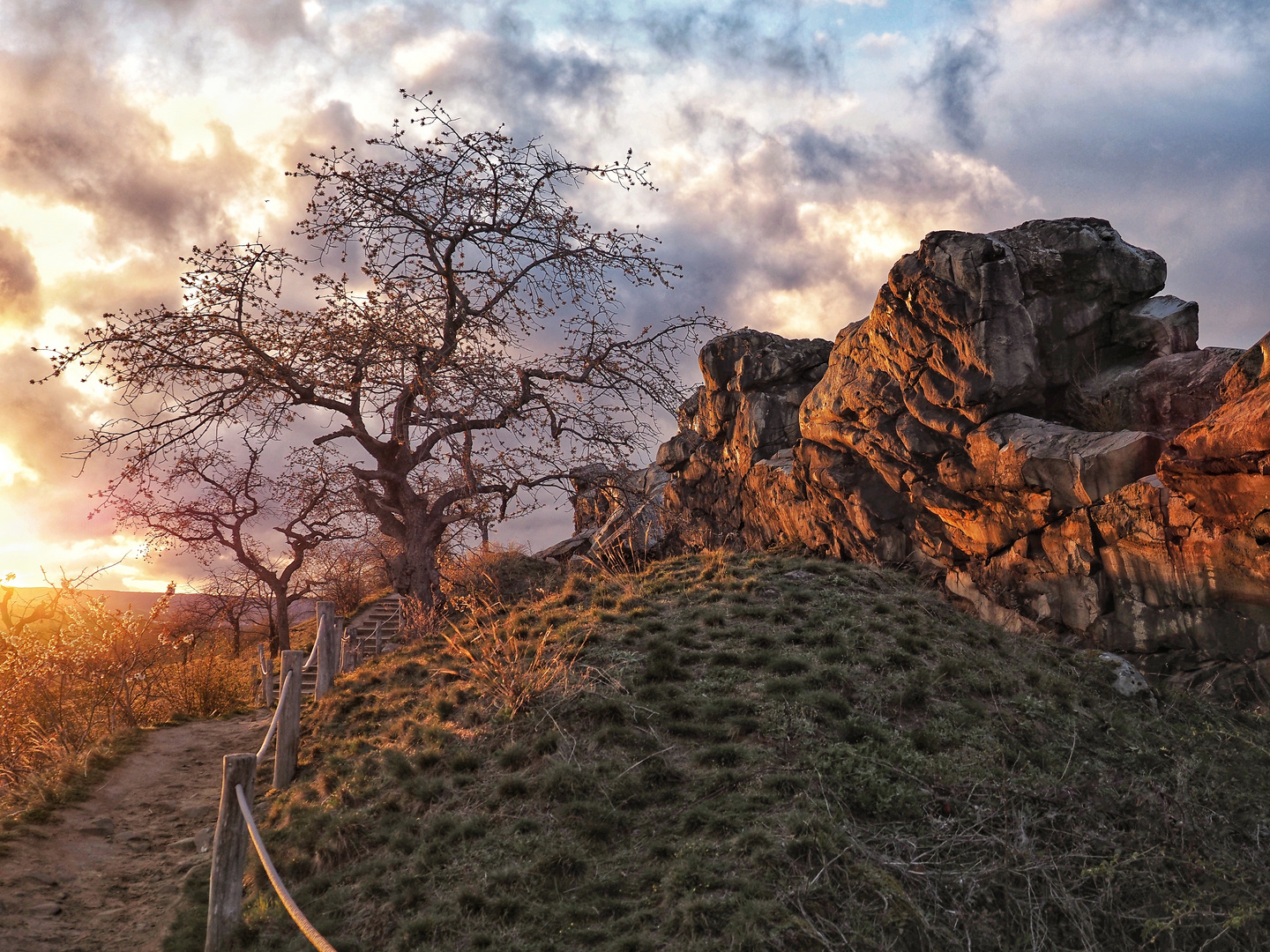 Teufelsmauer beim Sonnenuntergang